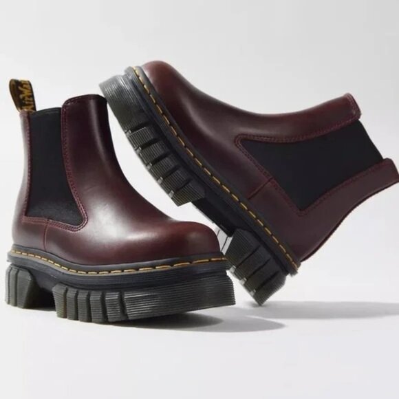 NEW DOC DR. MARTENS Audrick Chelsea Platform Charro Leather Boot EU 36  L 5 - Picture 1 of 7